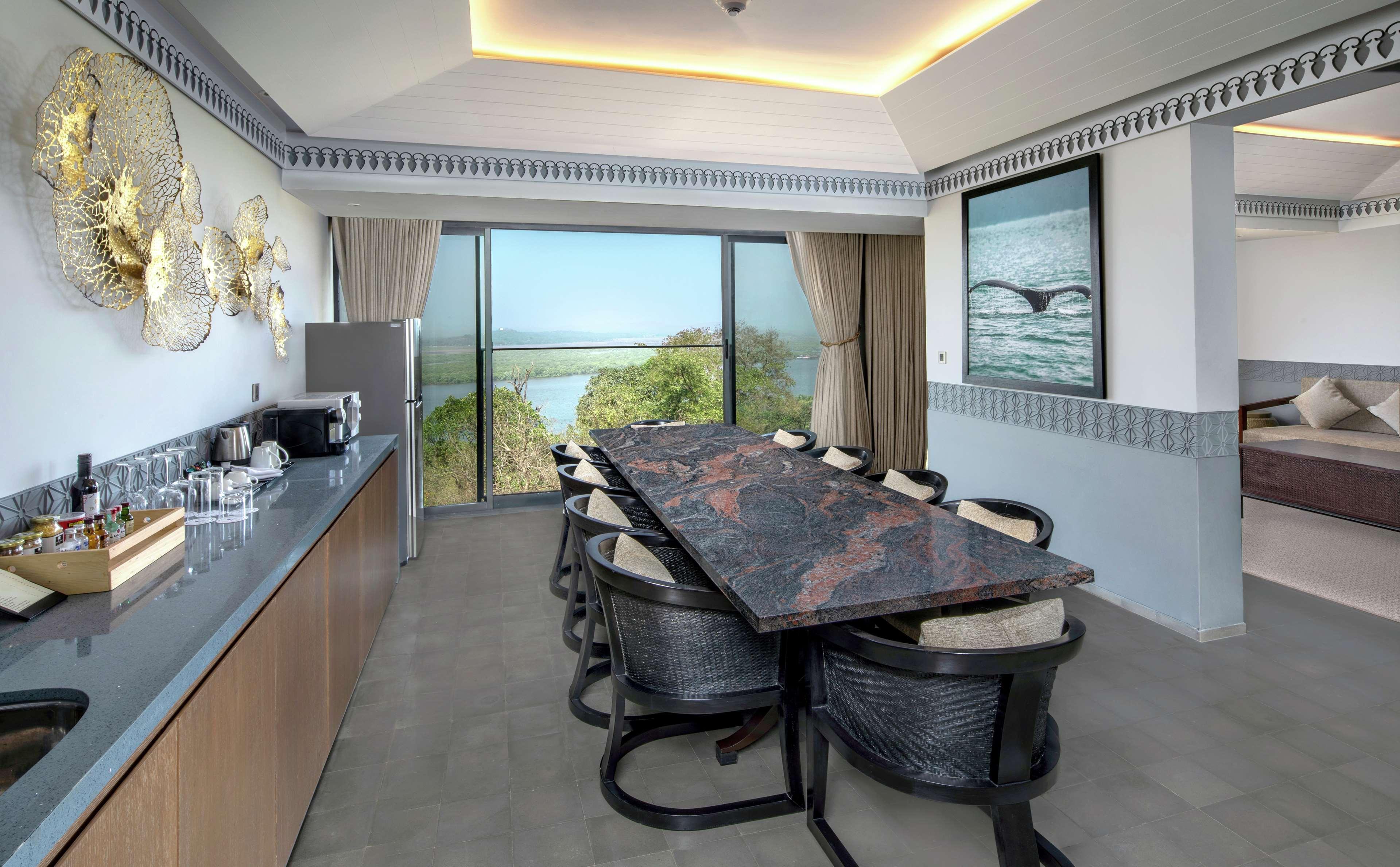 Hotel Doubletree By Hilton Goa - Panaji Esterno foto