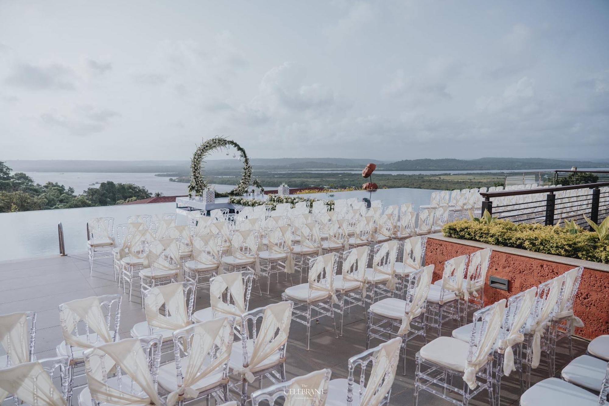Hotel Doubletree By Hilton Goa - Panaji Esterno foto
