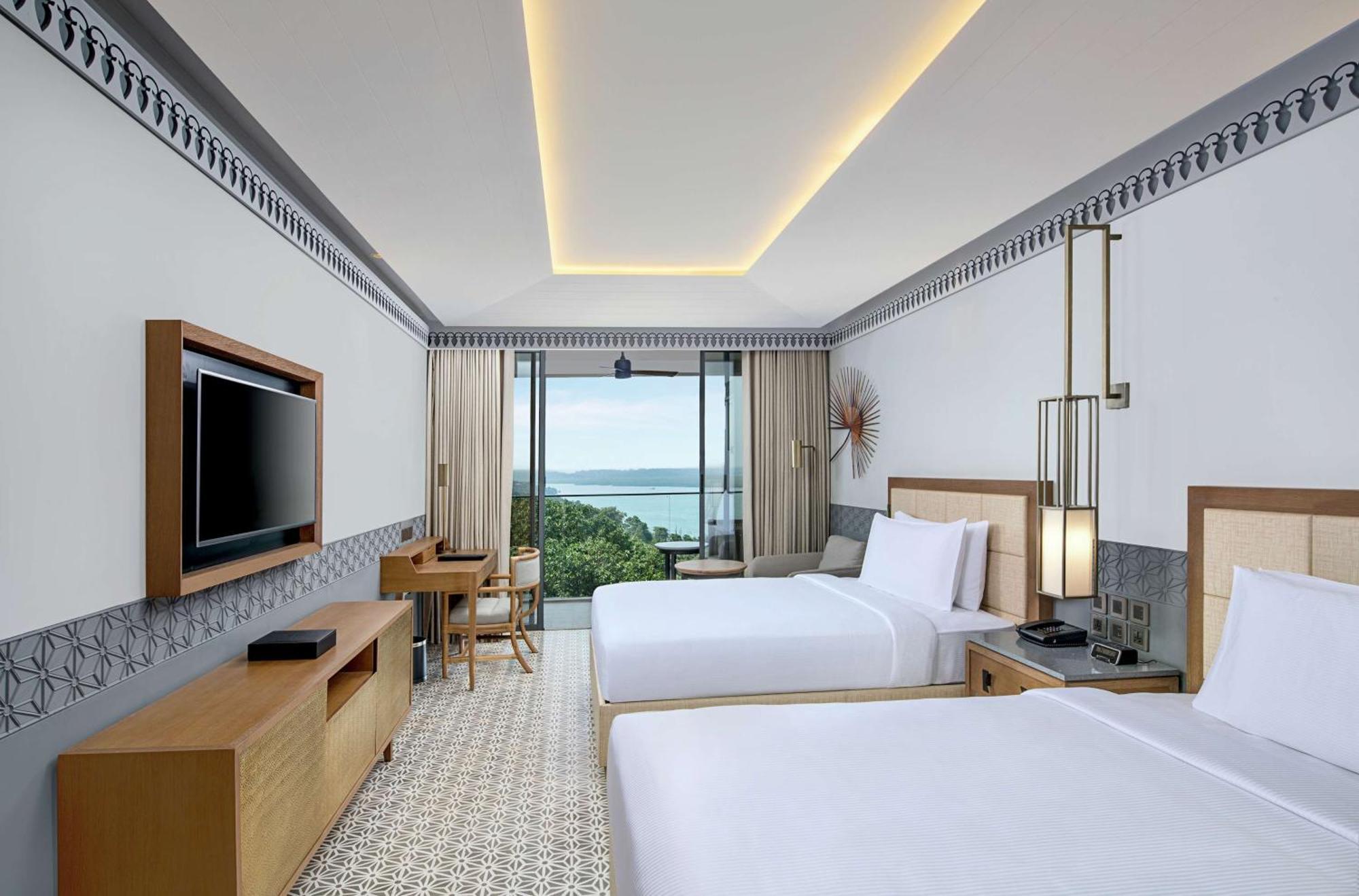 Hotel Doubletree By Hilton Goa - Panaji Esterno foto
