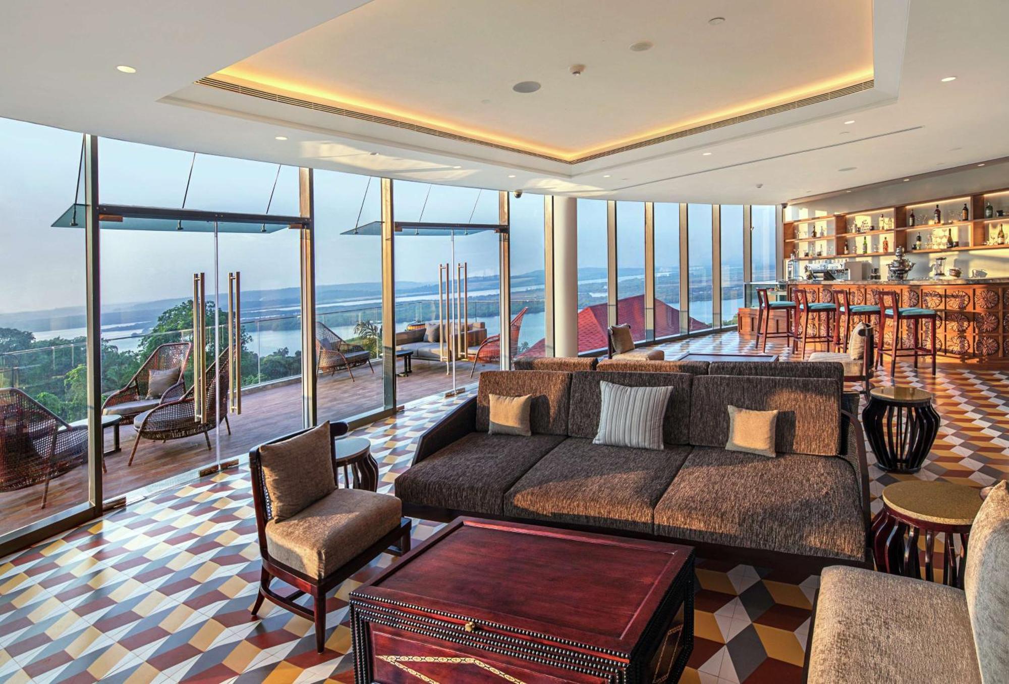 Hotel Doubletree By Hilton Goa - Panaji Esterno foto