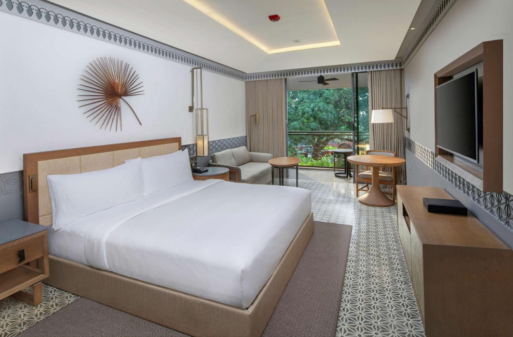 Hotel Doubletree By Hilton Goa - Panaji Esterno foto