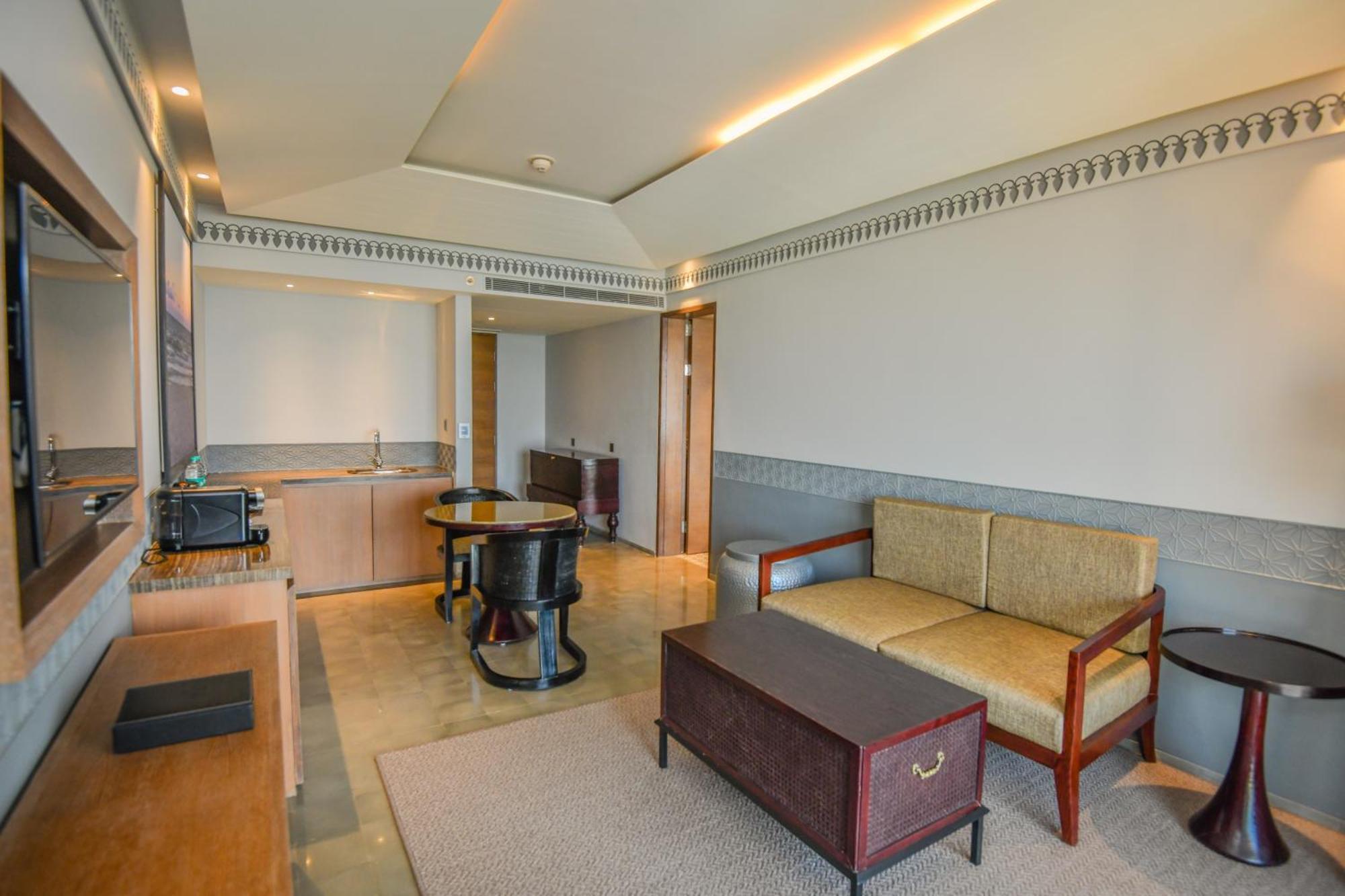 Hotel Doubletree By Hilton Goa - Panaji Esterno foto